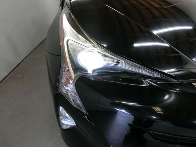 トヨタ プリウス １．８ Ｓ ツーリングセレクション H28年 (中国) 99