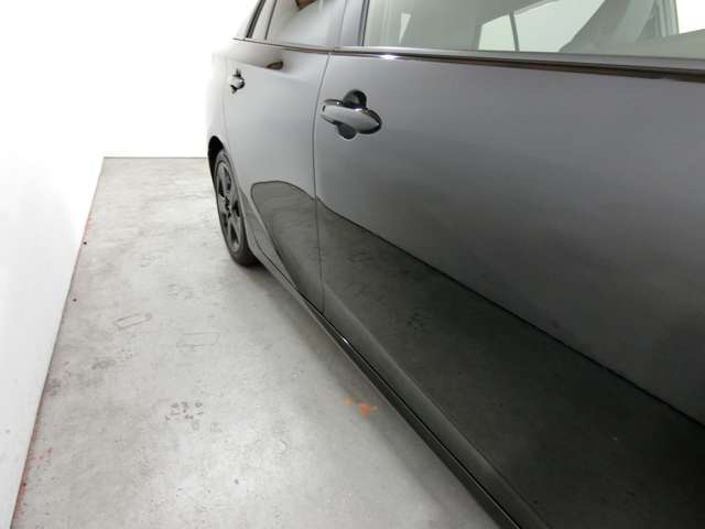 トヨタ プリウス １．８ Ｓ ツーリングセレクション H28年 (中国) 99