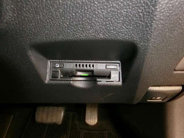 トヨタ プリウス １．８ Ｓ ツーリングセレクション H28年 (中国) 99