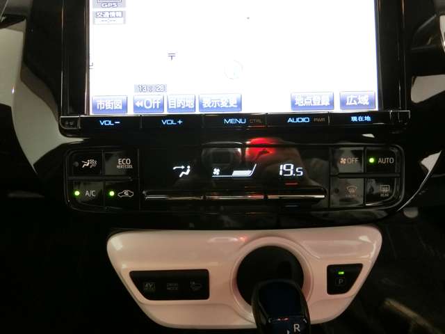 トヨタ プリウス １．８ Ｓ ツーリングセレクション H28年 (中国) 99