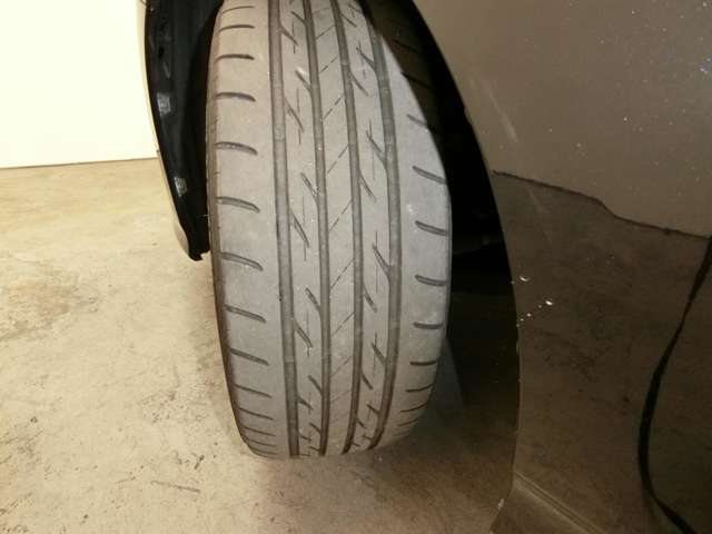 トヨタ プリウス １．８ Ｓ ツーリングセレクション H28年 (中国) 99