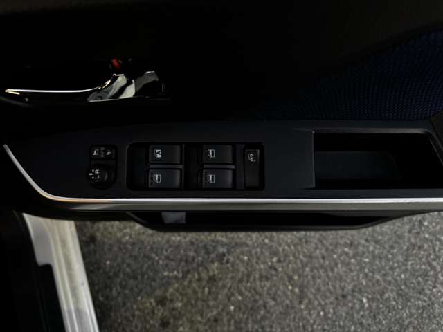 ダイハツ トール １．０ カスタムＧ リミテッド ＳＡＩＩＩ R1年 (九州・沖縄) 99