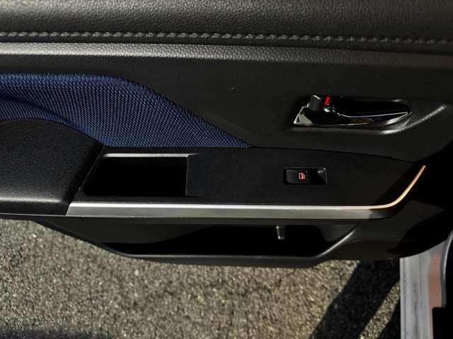 ダイハツ トール １．０ カスタムＧ リミテッド ＳＡＩＩＩ R1年 (九州・沖縄) 99