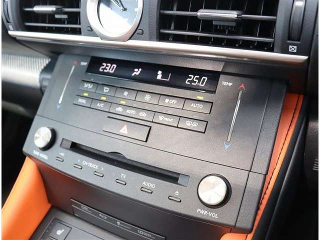 レクサス ＲＣ　Ｆ ５．０ H27年 (関東) 99