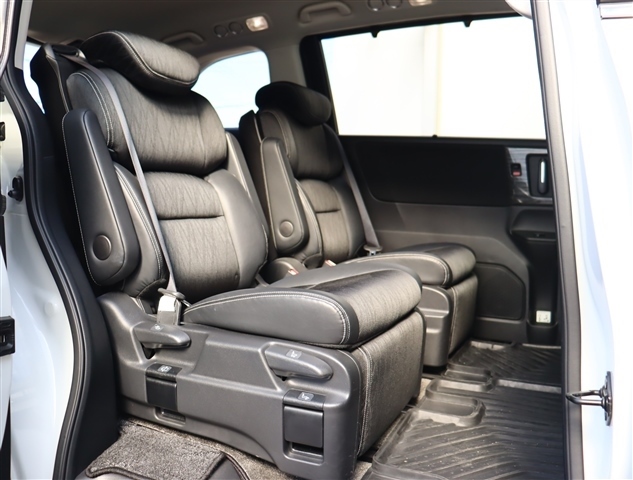 ホンダ オデッセイ ２．４ アブソルート ＥＸ H27年 (関東) 99