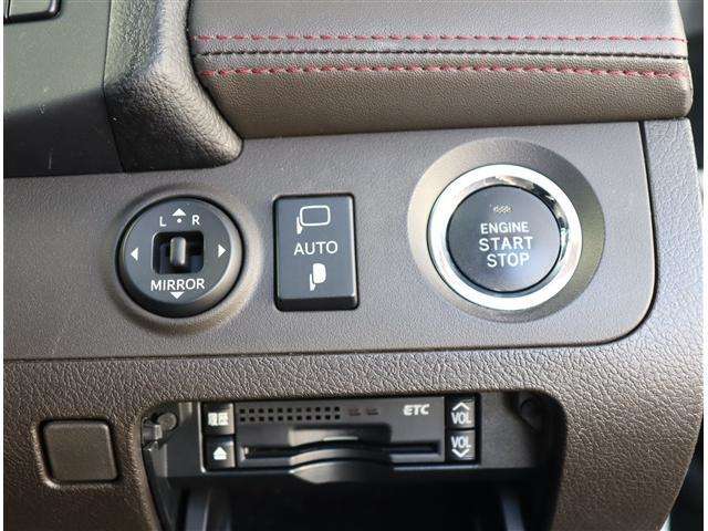 トヨタ クラウンアスリート ２．５ H23年 (関東) 99