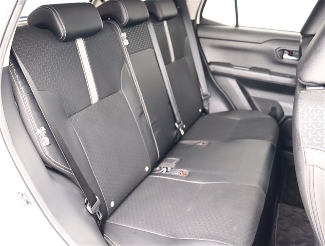 ダイハツ ロッキー １．０ プレミアム ４ＷＤ R3年 (関東) 99