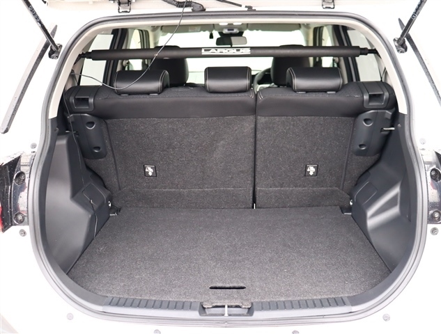 ダイハツ ロッキー １．０ プレミアム ４ＷＤ R3年 (関東) 99