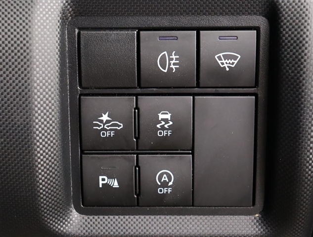 ダイハツ ロッキー １．０ プレミアム ４ＷＤ R3年 (関東) 99