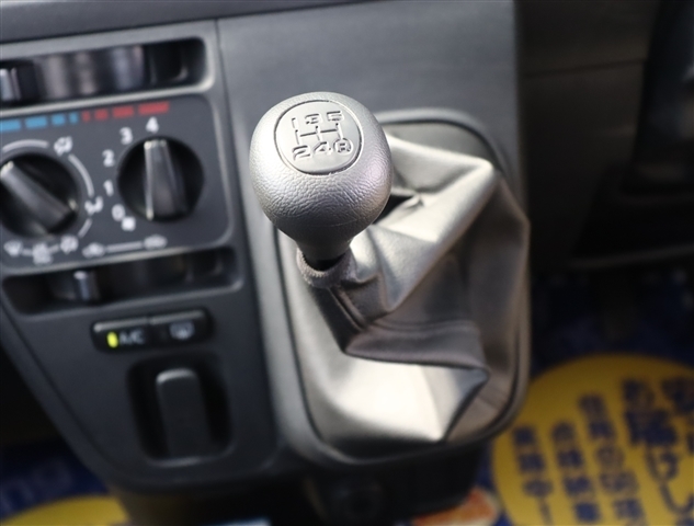 ダイハツ ハイゼットカーゴ ６６０ クルーズ ＳＡＩＩＩ ハイルーフ ４ＷＤ R3年 (関東) 99