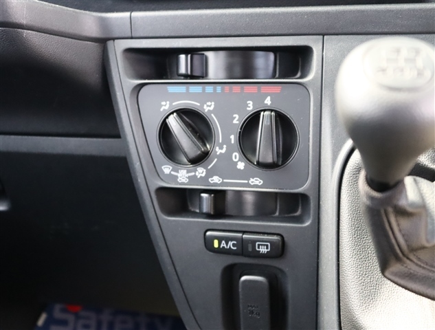 ダイハツ ハイゼットカーゴ ６６０ クルーズ ＳＡＩＩＩ ハイルーフ ４ＷＤ R3年 (関東) 99