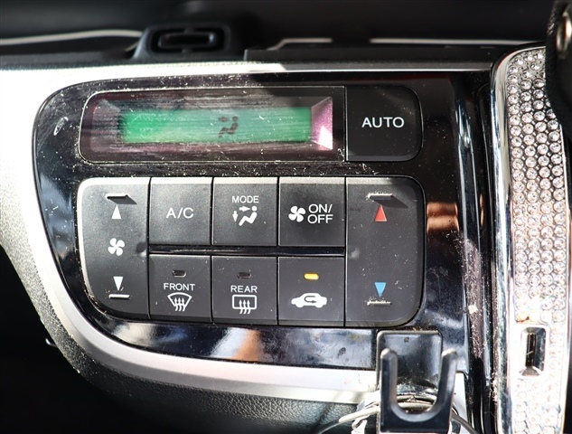 ホンダ Ｎ　ＢＯＸ ６６０ カスタムＧ ターボ Ｌパッケージ H27年 (関東) 99