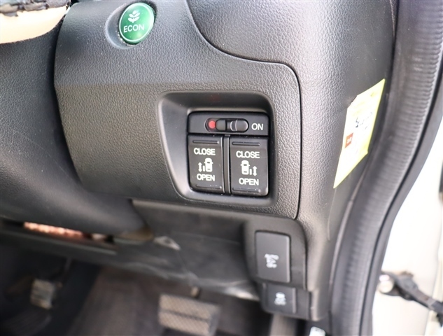 ホンダ Ｎ　ＢＯＸ ６６０ カスタムＧ ターボ Ｌパッケージ H27年 (関東) 99