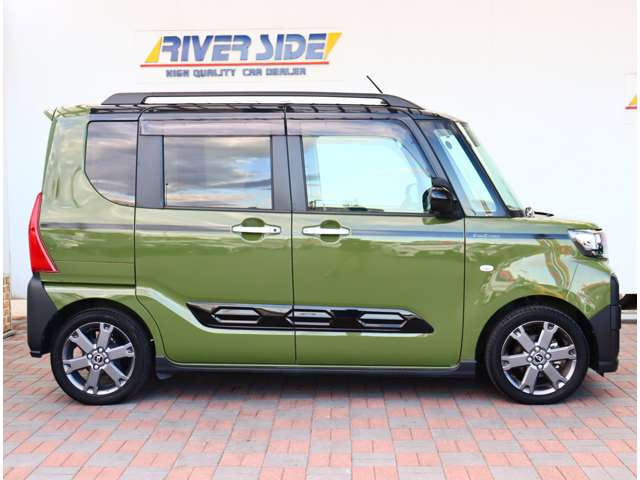 ダイハツ タント ６６０ ファンクロスターボ R4年 (関東) 99