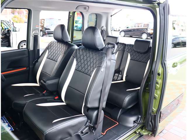 ダイハツ タント ６６０ ファンクロスターボ R4年 (関東) 99