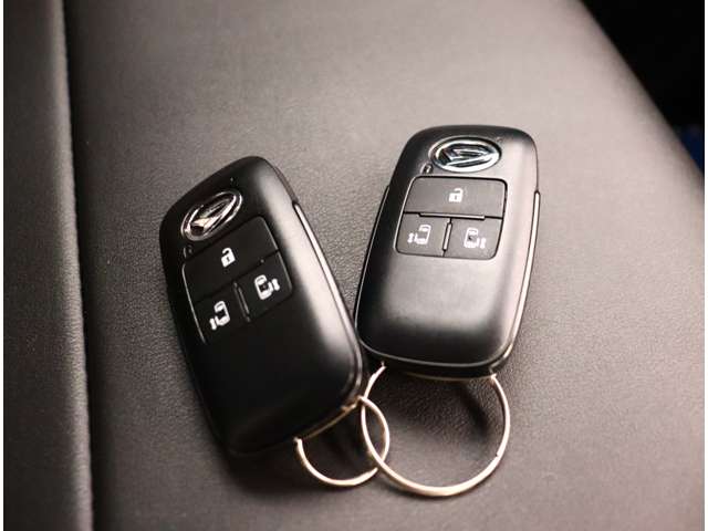 ダイハツ タント ６６０ ファンクロスターボ R4年 (関東) 99