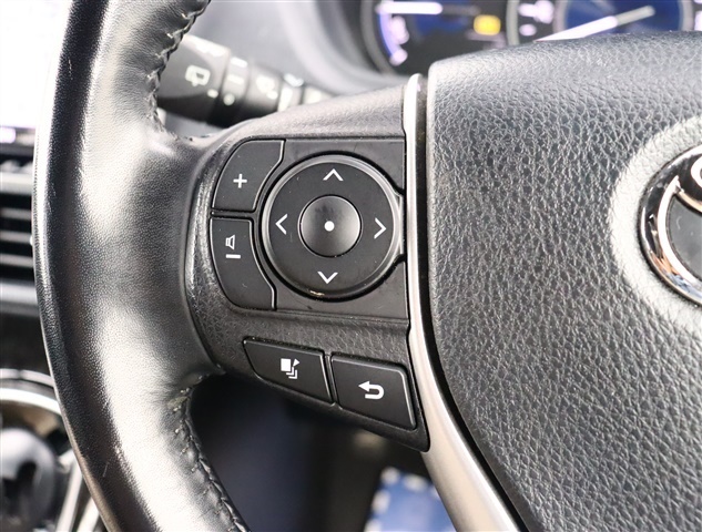 トヨタ ノア １．８ ハイブリッド ＳＩ R1年 (関東) 99