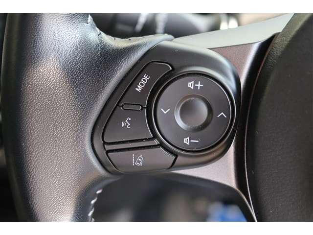 トヨタ プリウスＰＨＶ １．８ Ｓ ＧＲ スポーツ R1年 (関東) 99