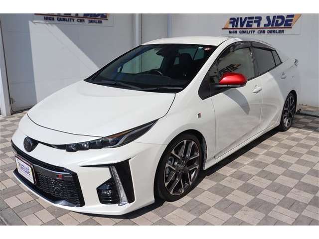 トヨタ プリウスＰＨＶ １．８ Ｓ ＧＲ スポーツ R1年 (関東) 99