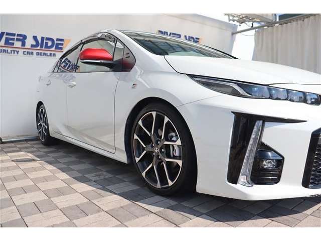 トヨタ プリウスＰＨＶ １．８ Ｓ ＧＲ スポーツ R1年 (関東) 99