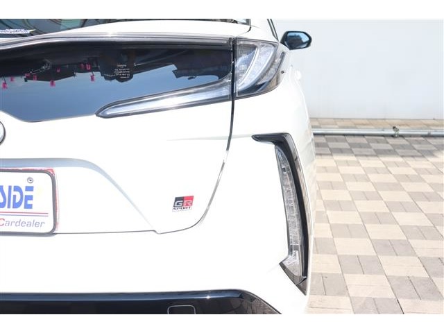 トヨタ プリウスＰＨＶ １．８ Ｓ ＧＲ スポーツ R1年 (関東) 99