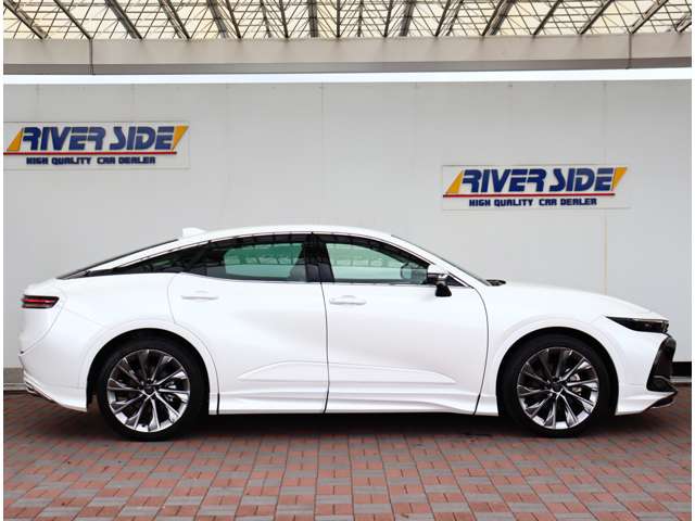 トヨタ クラウン　クロスオーバー　ハイブリッド ２．５ Ｇ アドバンスト レザー パッケージ Ｅ－ＦＯＵＲ ４ＷＤ R5年 (関東) 99