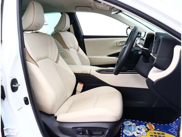 トヨタ クラウン　クロスオーバー　ハイブリッド ２．５ Ｇ アドバンスト レザー パッケージ Ｅ－ＦＯＵＲ ４ＷＤ R5年 (関東) 99