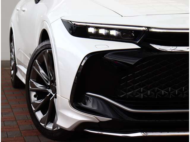 トヨタ クラウン　クロスオーバー　ハイブリッド ２．５ Ｇ アドバンスト レザー パッケージ Ｅ－ＦＯＵＲ ４ＷＤ R5年 (関東) 99