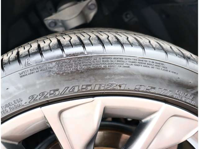 トヨタ クラウン　クロスオーバー　ハイブリッド ２．５ Ｇ アドバンスト レザー パッケージ Ｅ－ＦＯＵＲ ４ＷＤ R5年 (関東) 99