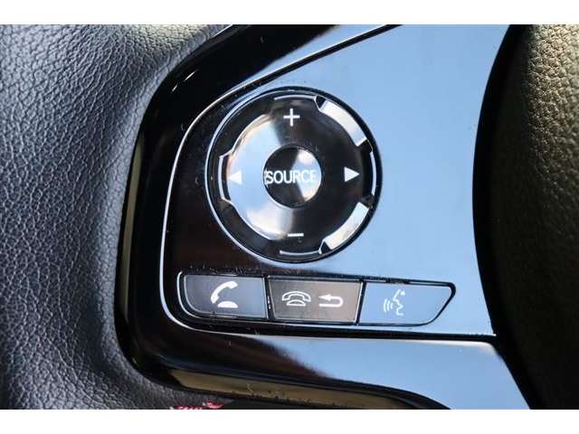 ホンダ Ｎ　ＢＯＸ カスタム ６６０ Ｌ ターボ コーディネートスタイル R3年 (関東) 99