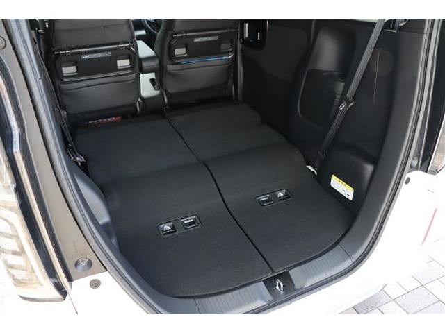 ホンダ Ｎ　ＢＯＸ カスタム ６６０ Ｌ ターボ コーディネートスタイル R3年 (関東) 99