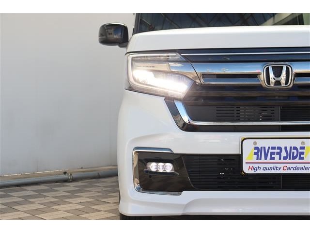 ホンダ Ｎ　ＢＯＸ カスタム ６６０ Ｌ ターボ コーディネートスタイル R3年 (関東) 99