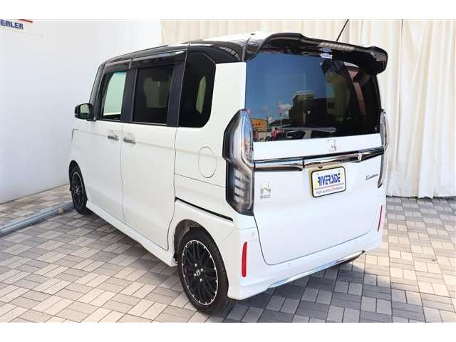 ホンダ Ｎ　ＢＯＸ カスタム ６６０ Ｌ ターボ コーディネートスタイル R3年 (関東) 99