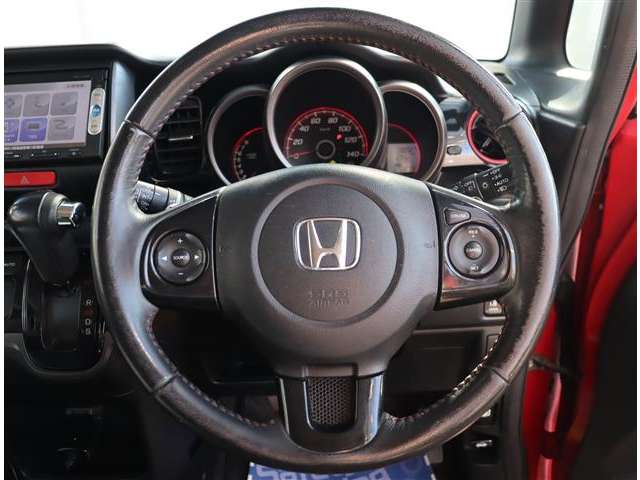 ホンダ Ｎ　ＢＯＸ ６６０ カスタムＧ ターボＡパッケージ ２トーンカラースタイル H26年 (関東) 99