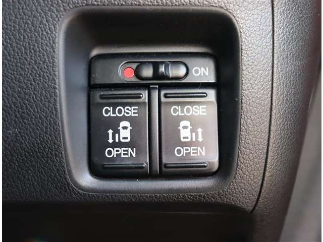 ホンダ Ｎ　ＢＯＸ ６６０ カスタムＧ ターボＡパッケージ ２トーンカラースタイル H26年 (関東) 99