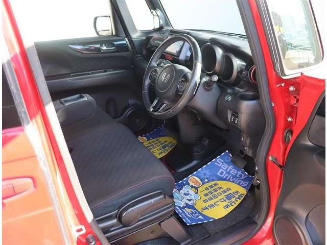 ホンダ Ｎ　ＢＯＸ ６６０ カスタムＧ ターボＡパッケージ ２トーンカラースタイル H26年 (関東) 99