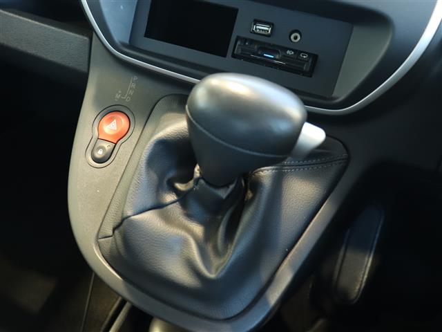 ルノー カングー アクティフ ペイザージュ H28年 (関東) 99