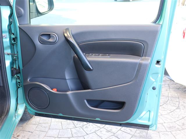 ルノー カングー アクティフ ペイザージュ H28年 (関東) 99