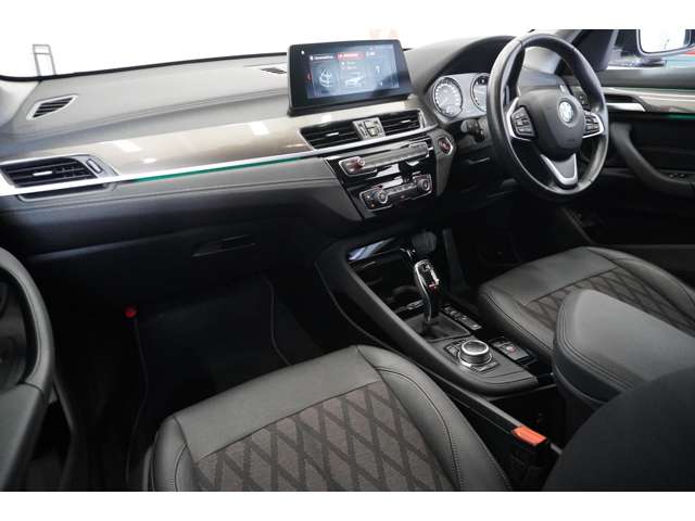 ＢＭＷ Ｘ１ Ｘドライブ １８Ｄ Ｘライン ４ＷＤ R2年 (近畿) 99