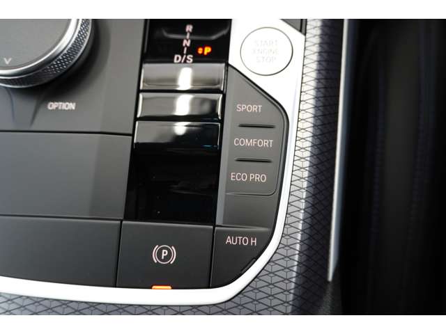 ＢＭＷ ３シリーズ ３２０Ｄ Ｘドライブ Ｍスポーツ ディーゼルターボ ４ＷＤ R5年 (近畿) 99