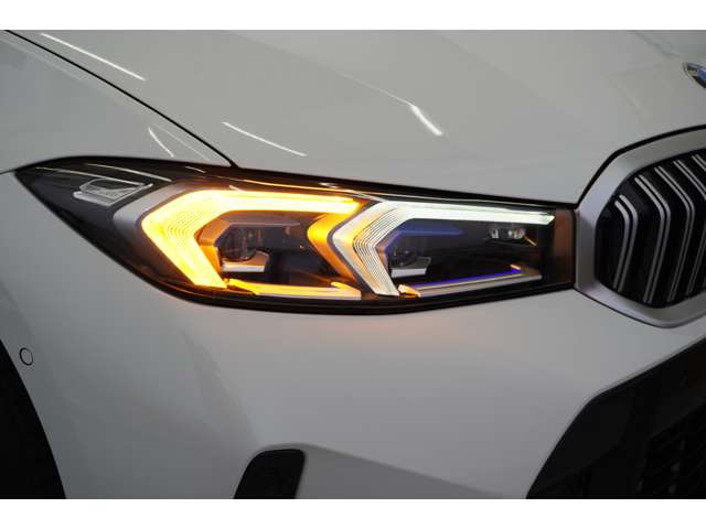 ＢＭＷ ３シリーズ ３２０Ｄ Ｘドライブ Ｍスポーツ ディーゼルターボ ４ＷＤ R5年 (近畿) 99