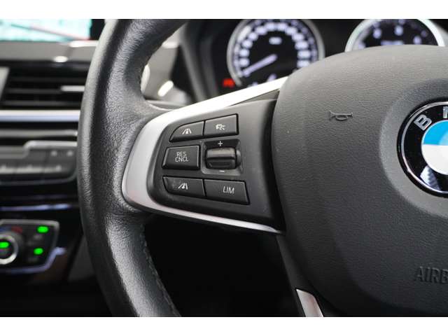 ＢＭＷ Ｘ１ Ｘドライブ １８Ｄ Ｘライン ４ＷＤ R1年 (近畿) 99