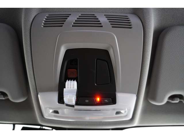 ＢＭＷ Ｘ１ Ｘドライブ １８Ｄ Ｘライン ４ＷＤ R1年 (近畿) 99