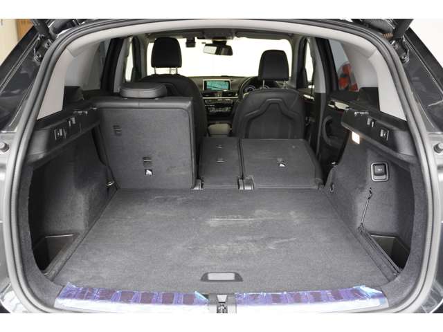 ＢＭＷ Ｘ１ Ｘドライブ １８Ｄ Ｘライン ４ＷＤ R1年 (近畿) 99