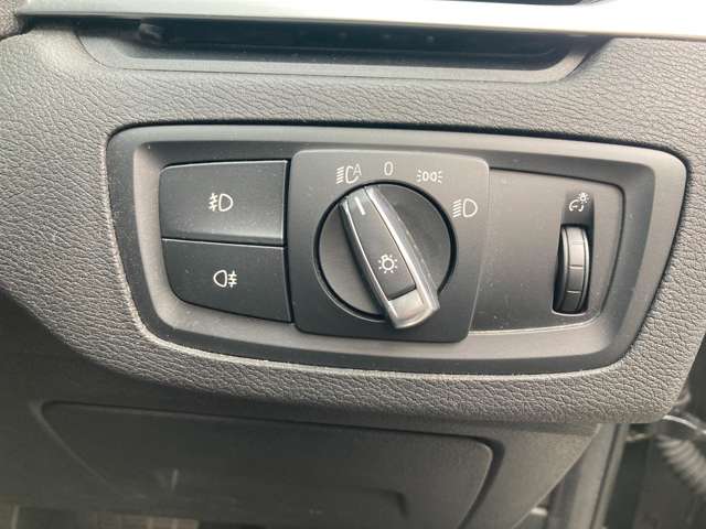 ＢＭＷ Ｘ１ Ｘドライブ １８Ｄ Ｘライン ４ＷＤ H30年 (近畿) 99