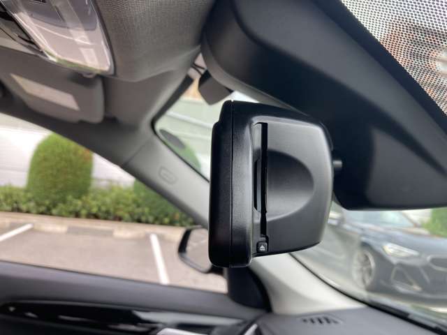 ＢＭＷ Ｘ１ Ｘドライブ １８Ｄ Ｘライン ４ＷＤ H30年 (近畿) 99