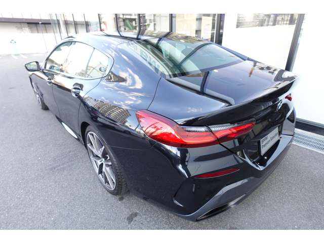 ＢＭＷ ８シリーズ Ｍ８５０Ｉ Ｘドライブ ４ＷＤ R1年 (近畿) 99