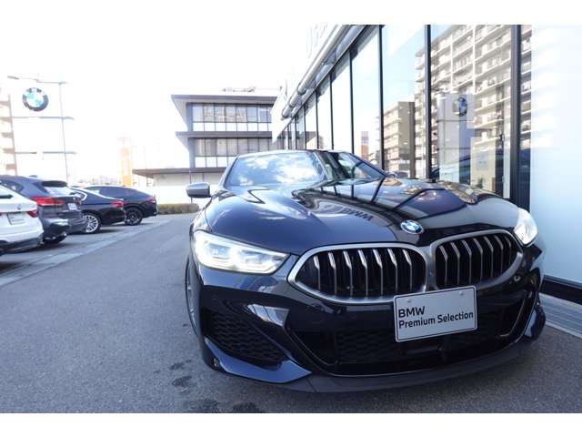 ＢＭＷ ８シリーズ Ｍ８５０Ｉ Ｘドライブ ４ＷＤ R1年 (近畿) 99