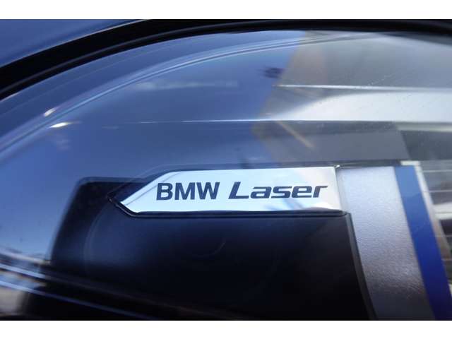 ＢＭＷ ８シリーズ Ｍ８５０Ｉ Ｘドライブ ４ＷＤ R1年 (近畿) 99