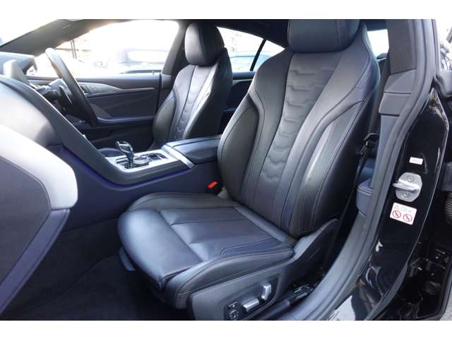 ＢＭＷ ８シリーズ Ｍ８５０Ｉ Ｘドライブ ４ＷＤ R1年 (近畿) 99